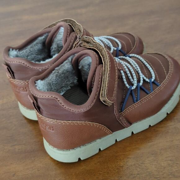 OshKosh B'gosh® Allister Toddler Boys' Ankle Boots boys size 10 GUC - Picture 8 of 9